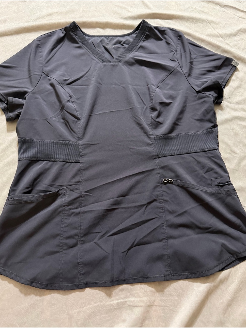 Infinity by Cherokee Women’s Gray Stretch Scrub Top XL Medical Uniform